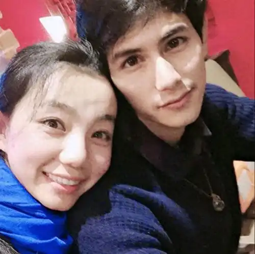 浙江二婚美女嫁小11岁尼泊尔帅哥,被逼喝老公洗脚水如今后悔吗