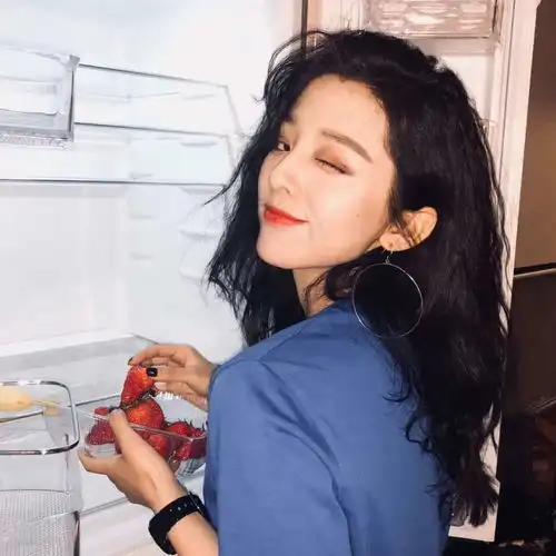 适合夏天的甜甜的女头