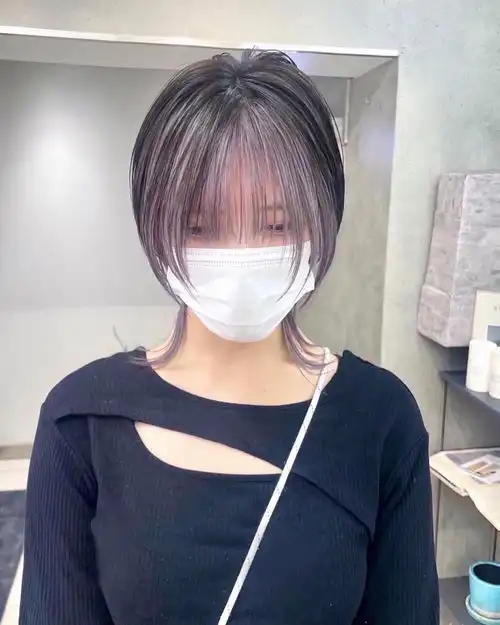 2024发型新潮流狼尾鲻鱼头女士短发,个性派姐妹的绝佳选择