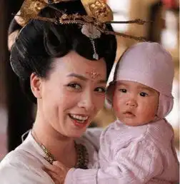 蒙嘉慧说怀孕像坐牢,徐帆不生娃有苦衷,而她为生娃连命都不要了