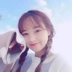 朦脓可爱的女生头像