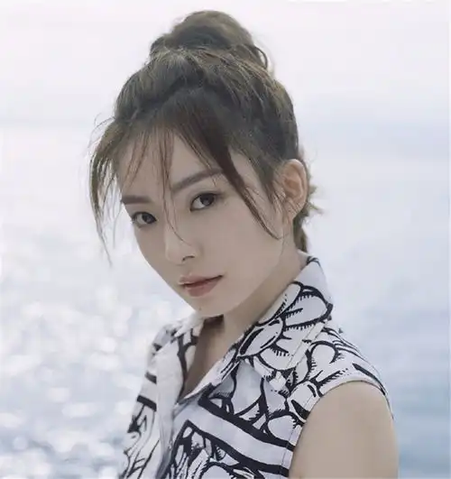 硬糖少女成员学历有多高张艺凡王艺瑾还行,而她厉害了