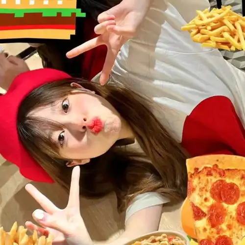 女生头像放轻松,就当漫游世界