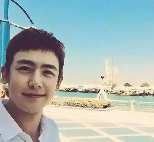 不迷信流行款,看脸型选发型才是王道