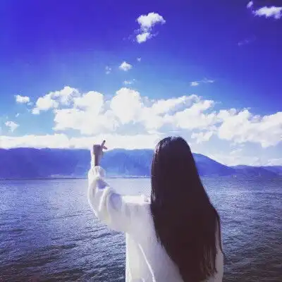 一个为你哭到撕心裂肺的女人