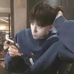 简单气质男生头像白净好看的有气质男生