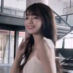 最新网红女生头像抖音最火网红图片女生霸气头像