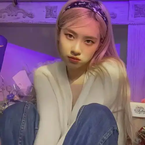 换上这个头像就是温柔的小仙女啦