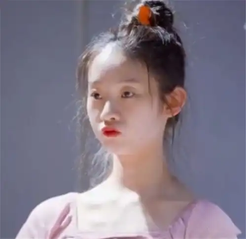 硬糖少女成员的素颜,王艺瑾真实,张艺凡可爱,看到赵粤颜值太可了