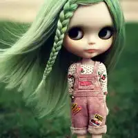 可爱的大眼芭比娃娃qq头像卡通头像