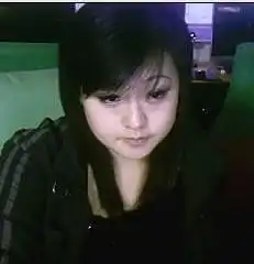 我发现,我的他在网上叫别的女孩子老婆,虽然他和我道歉保证但是我还是放不下原谅不了我到底该怎么办