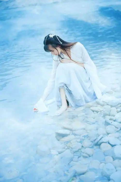 妻子妥善解决公公需求,丈夫不仅不在意,反而使家庭更和谐