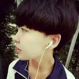 男生黑白颓废背影侧脸坐着的黑色衣服不要抽烟头像,要求有点多像这种样子的