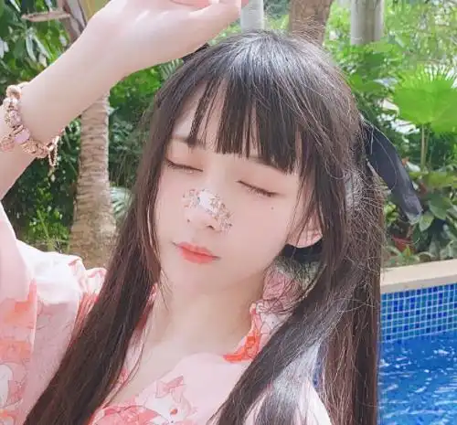 网红女生头像双人同游
