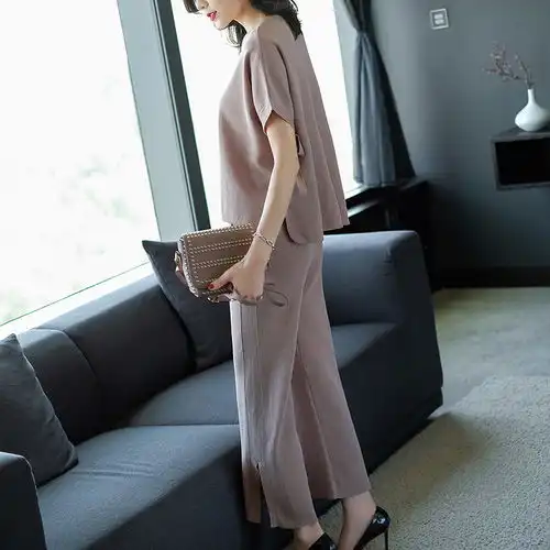 女人如果你3045岁,建议穿这6款运动套装,美得惊艳所有人