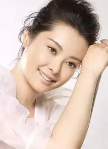 黄灿灿遭网友吐槽盘点被吐槽的校花们
