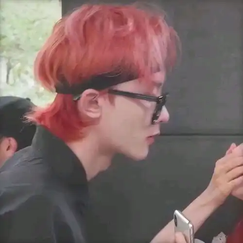 超级污真人情头qq头像