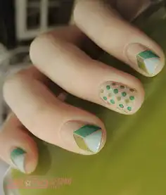 夏天最清新气质女生美甲第4页