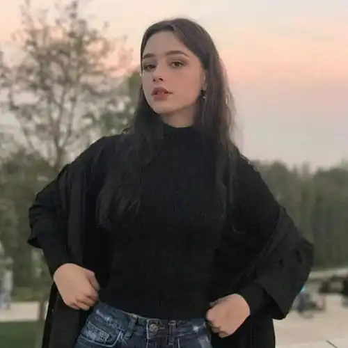 女生频繁有这3种表现,摆明是喜欢你,小哥哥珍惜吧