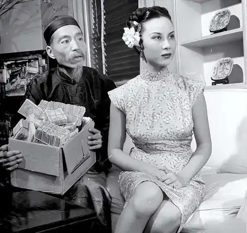 把形形色色的男人写进日记,余美颜阅人无数,遗言为何在乎贞洁