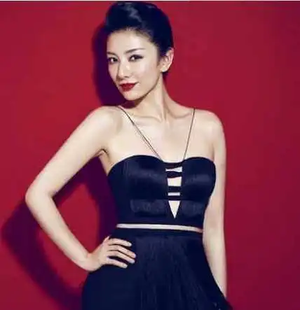 因整容变丑的8大女星,张檬郑爽上榜,最后的星女郎让周星驰不满