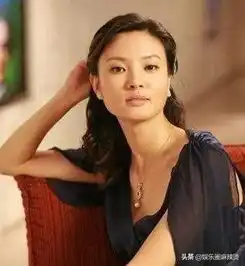 42岁刘芳菲近照曝光,不愧是央视美女主持人,肤白貌美气质出众
