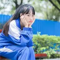 呆萌清新女孩头像校服微信头像图片大全