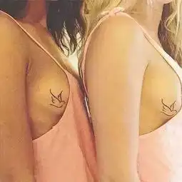 选择纹身是我表达感情最好的方式