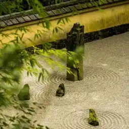 推荐道尽人生真谛的九句经典,不要收藏,必须背过