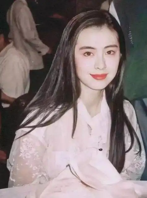 直击林青霞王祖贤的真容,谁才是你心中的气质美人