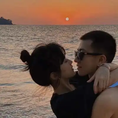 真人优质情侣头像,我们相爱幸福快乐的笑