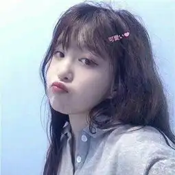 非主流带字头像女短发长