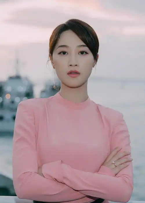 明星美女古力娜扎,单依纯,蓝盈莹,温碧霞