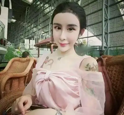 网红和小姐其实还是有很多相同点的