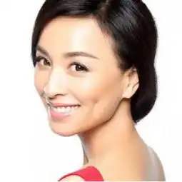 酒窝美女张庭47岁生日,竟成为微商宣传