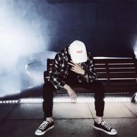 2019个性创意女生qq头像