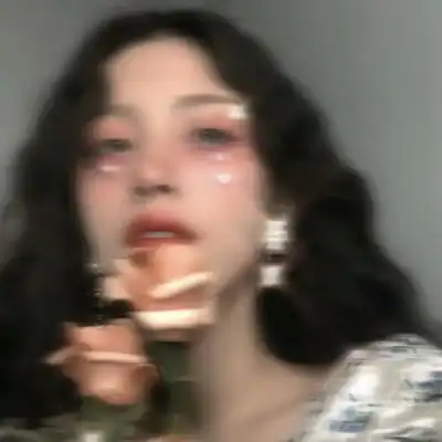 职场头像女气质情商是什