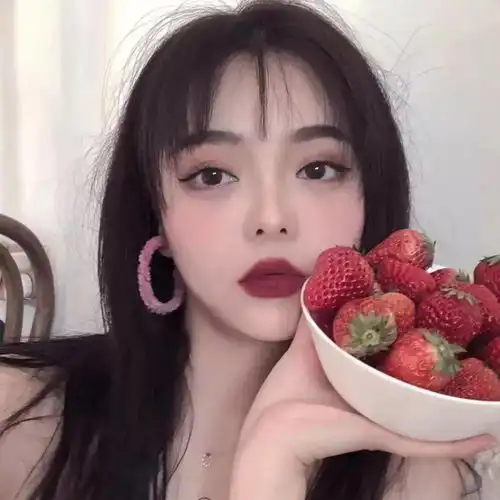 头像一个人走路是和地球的单独约会