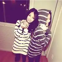 qq头像闺蜜,我是你孩子她干妈女生