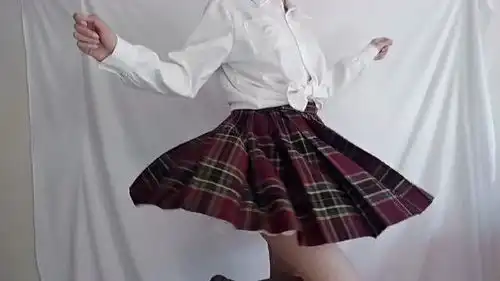 jk制服少女穿的衬衫,另类的穿搭方法知道吗