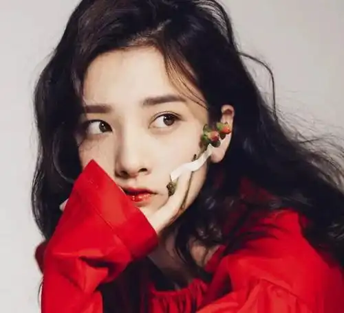 宋祖儿头像高清