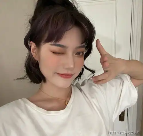 朋友圈怎么发才能吸引住女生这些方法让女神主动找你聊天