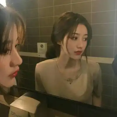 最伤感扎心的头像女生伤