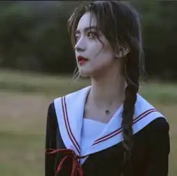 全网最火高冷女神头像,想要吸睛的话,还是得换这头像