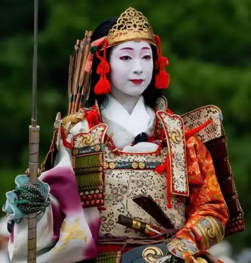 战国第一美女武士,徒手杀壮汉,结局很悲惨