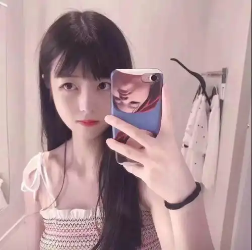 可爱小清新女生头像想和你去浪漫的土耳其啊