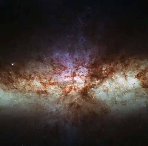 距离地球1200万光年,messier82星暴星系新图公布