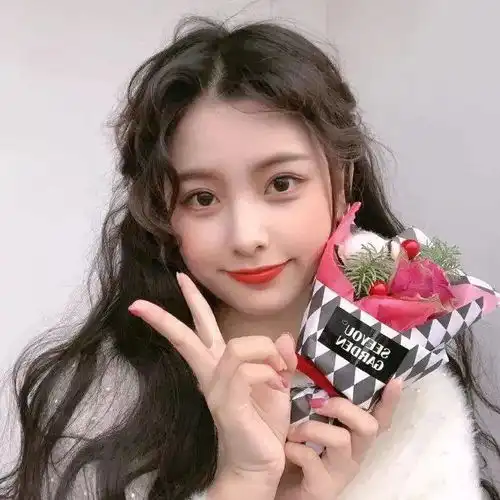 头像女纯欲风ins讨好