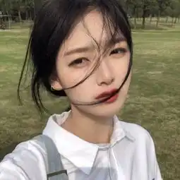 爱摸自己这4个部位的女生,颜值一般都不咋滴,变丑是有原因的
