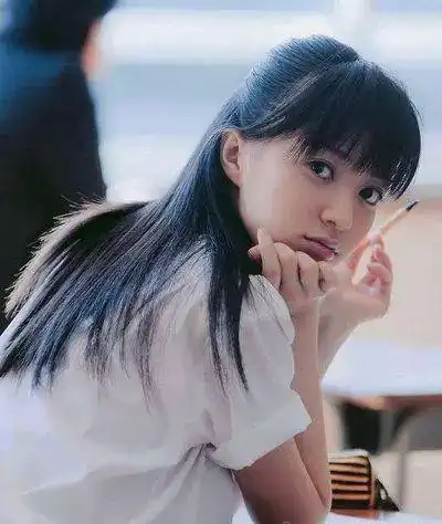 12款气质爆棚清新编发造型,打造田园小清新